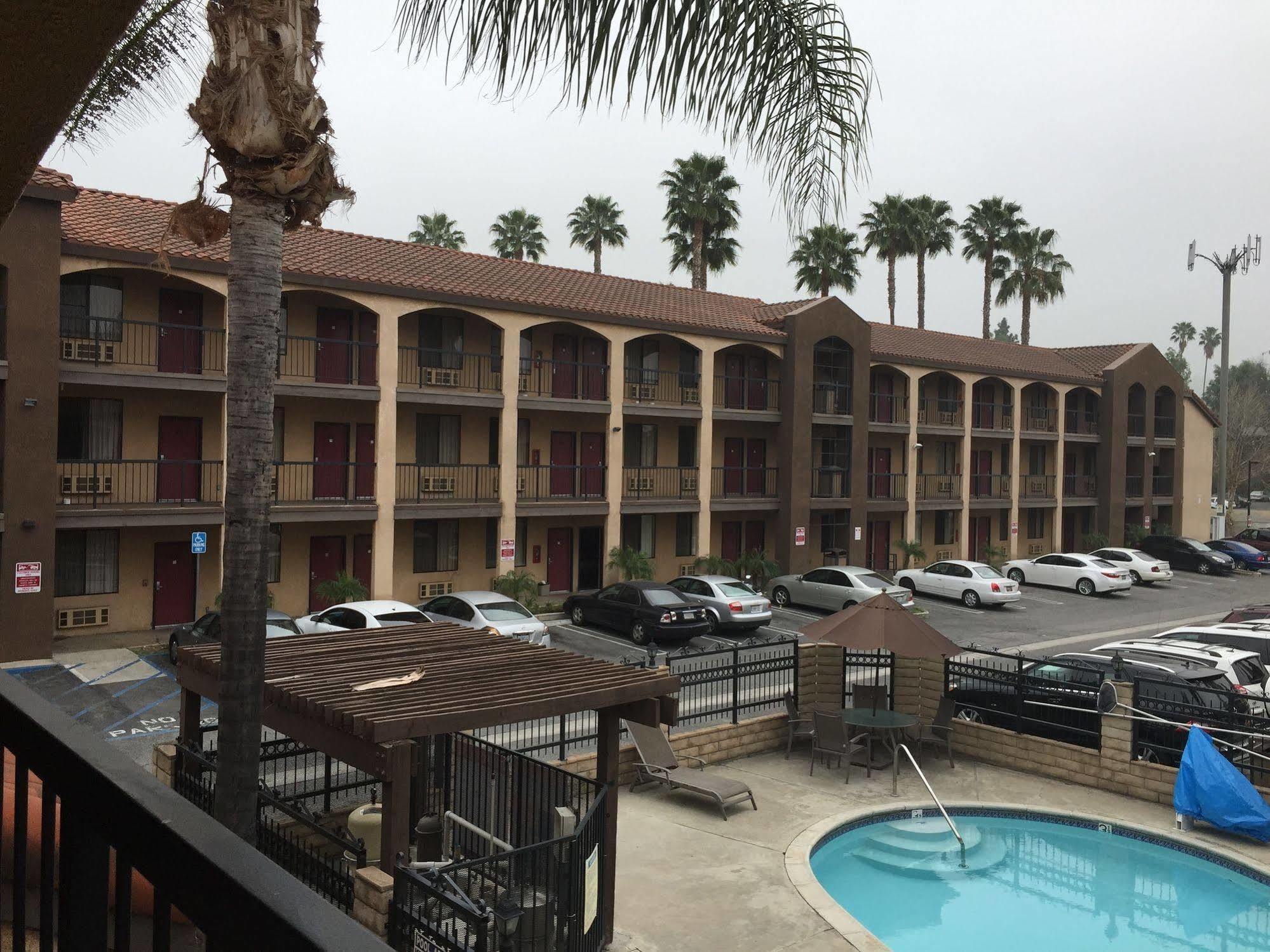 Five Star Inn West Covina Εξωτερικό φωτογραφία