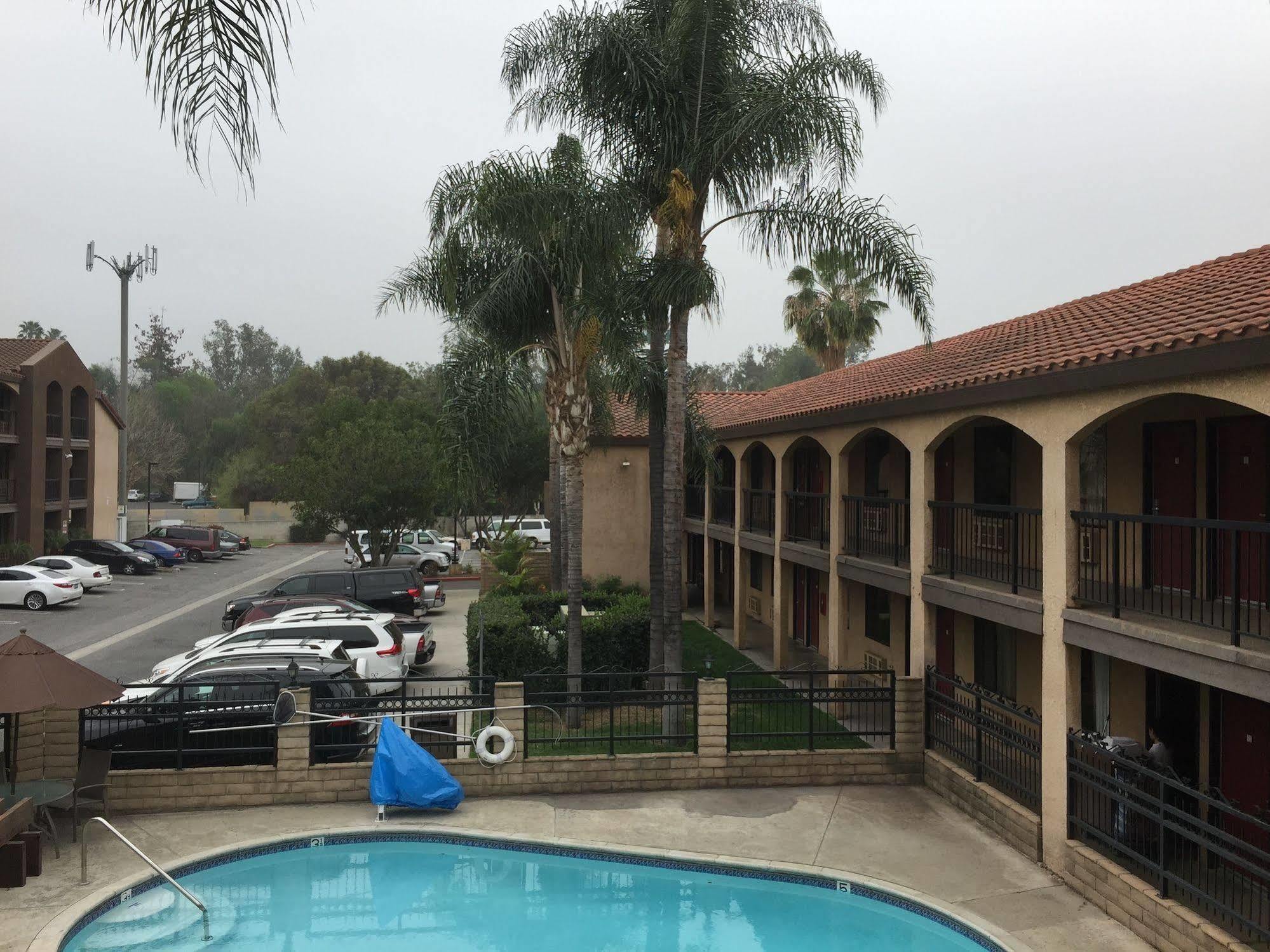 Five Star Inn West Covina Εξωτερικό φωτογραφία
